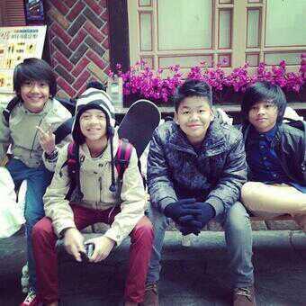 Call me Ann \\ Born in aussi, but Live in amerika \\ Comate \\ Iqbaal, Bastian, Aldi, Kiki, Lafyu! :)