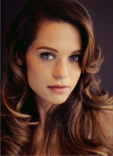 Submissive? Lover? of @FiftyCGrey_RPG ~@TheFiftysog_RPG~ (Rp 18+)
