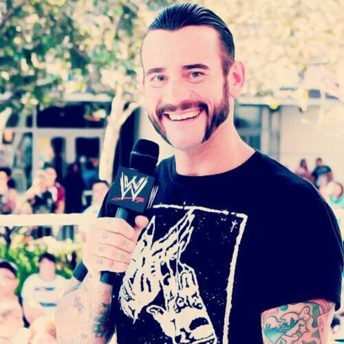 AdoringPunk's profile picture. 