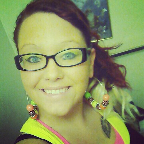 follow me :)            instagram: beautifulmess94    #facebook: lili marie