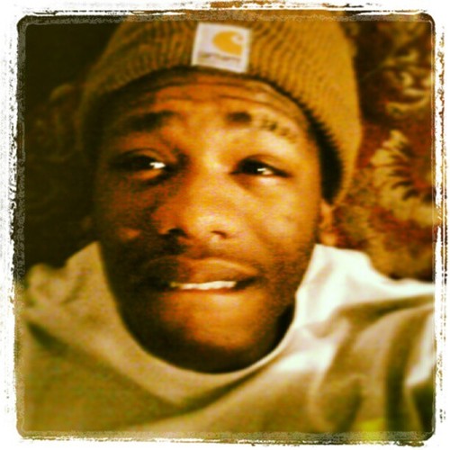 Follow ME Jouel here (X) follow me @_TakethisTWEET