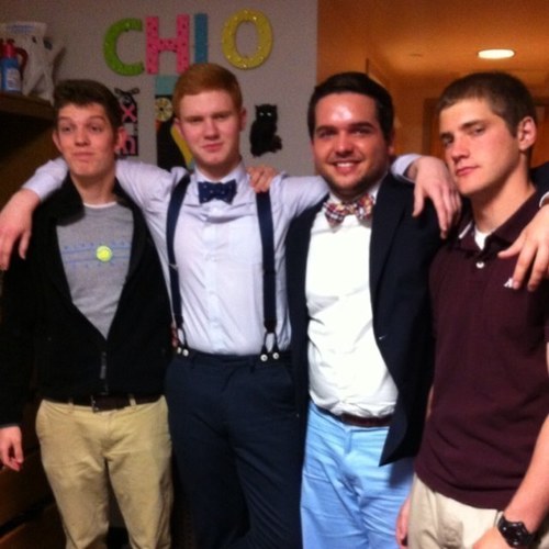 AdamThompson201's profile picture. 