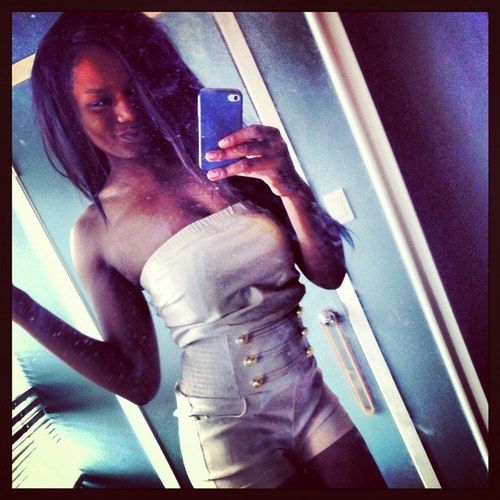 *Never love Too hard..ever...Followback.#JetLife2thaNextLIFE WorkhardPlayHard**FanshaweCollegeStudent*