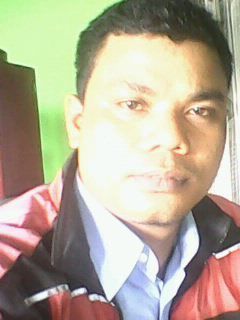 rianbahri77's profile picture. 