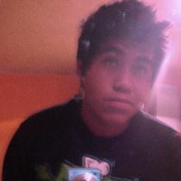 dreews_13's profile picture. 