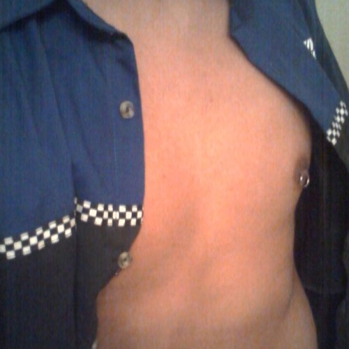 im out goin person i like to party, drink, have a good time, sex, any music add me if want be friends or get to know each other