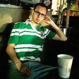 A developer and entrepreneur who loves to develop applications and websites with creativity, security and efficiency