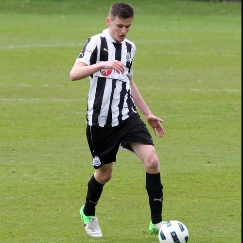 macaulay_g's profile picture. @erinstephensonx  
Follow your dreams