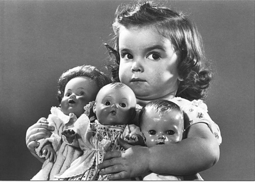 luxlisbon524's profile picture. I'm a compulsive list maker and walking piece of art.