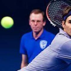 Tennisnörd som gillar all sport med golf och trav som klara tvåor