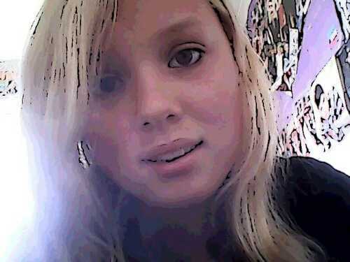 #Directioner #StayStrong follow me on my other account @AshRoxMahSox