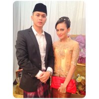 Nia Desnina Wardhani (@niadesninaa) 's Twitter Profile