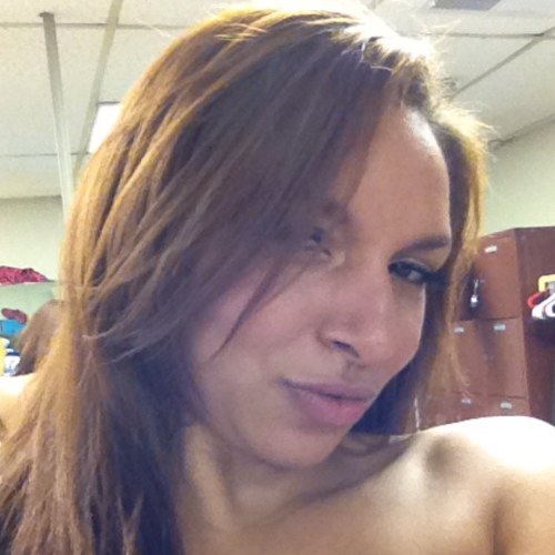 Independent Model/Mommy/Actress/Ex-Dancer/Gifted/Hated So stay true to you bc thats all that matters.   http://t.co/Ni5o7Ve8wC