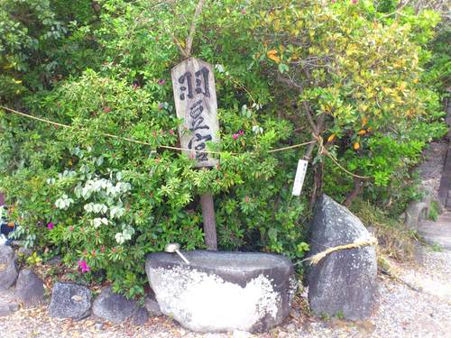 けっこうおじさんです。脱原発。
子供を戦争に送る法案には反対です。