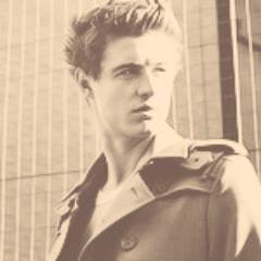 1st Indonesian Max Irons fanbase on Twittter! Follow us for all latest Max News❤