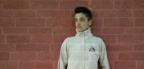 Original , sin ningun complejo. Valencianista desde 1997 y por siempre , me encanta la fiesta y nunca doy nadapor perdido. Deportista desde siempre :$