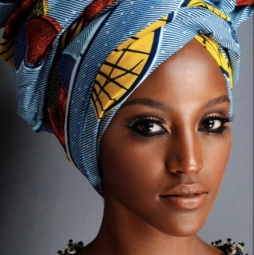 Ce compte twitter met la beauté africaine qui est la richesse de notre continent en evidence #TeamAfrique #Africa #Beauty