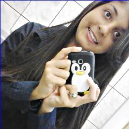 - Não ligo que me olhem da cabeça aos pés..porque nunca farão minha cabeça e nunca chegarão aos meus pés.