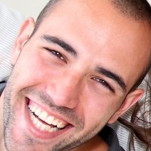 turranti03's profile picture. Applications engineer