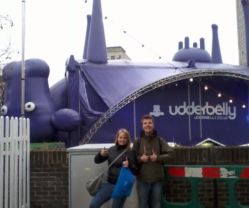 jamwhitechoclat's profile picture. wij hebben een walking prullenbak :D