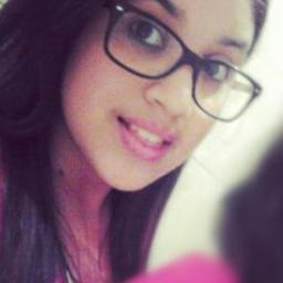 A Priiincesinha que não Nasceeu
Para ficar preza no casteelo, Maaiss Sim para
Enfrentar A realidade Com a Cabeça Eguiida ~ ♥
Me segue amore!
