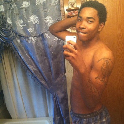 .Follow me i follow bac
