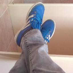 UnbrekableHeart's profile picture. 