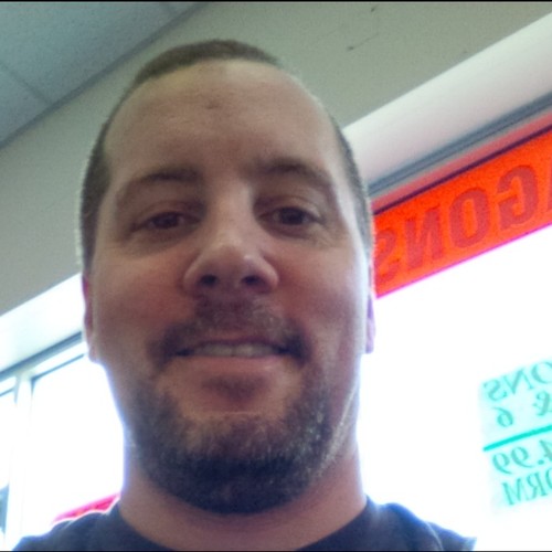 Father of three, Verizon wireless sales leader...massive Steelers and Cubs fan!  All opinions my own.
