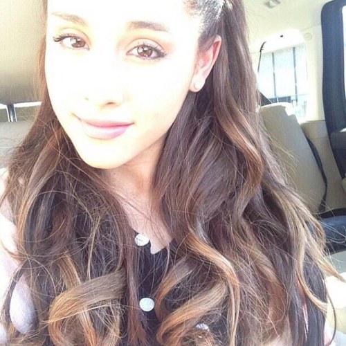 FauxxAri's profile picture. February 11, 2013. Precious one, so small, so sweet. Straight from Heaven's brightest star, what a miracle you truly are. @LeeyumPayne_FL ♡