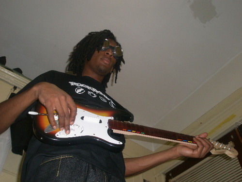 HeavensApathy's profile picture. 