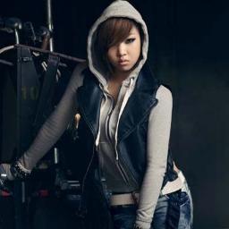 2NΞ1's DANCER ♠ mingkki/MINZY/2NE1 ♠ follow the real one » @mingkki21