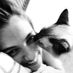 Ree_soares's profile picture. Let It Be