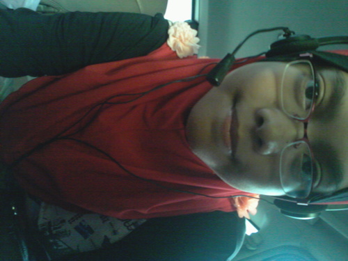 I'am not a perfect girl but i just a normal girl...i'm 14 years old...please follow me.thank you♥ツ♡★