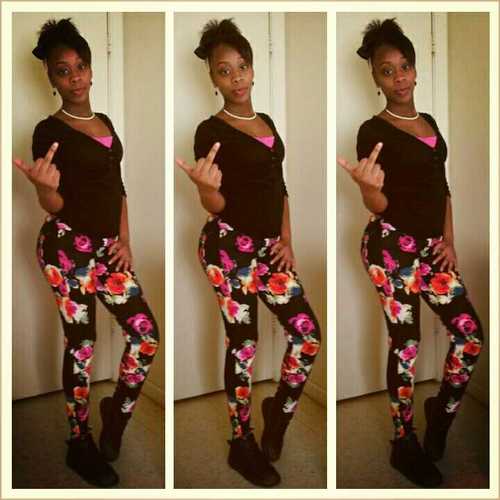 With life come great responsibility .. Ian no killa but dont push me ! Pretty .. I lovee Kayden ♥ .. 3's up !! Follownme Babiess... I follow back !!