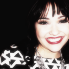 w0jennel's profile picture. Keep calm, 'cause Jennel is walking on strings