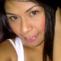 Estudiante , amorosa