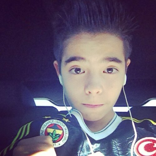 Follow Me I Follow U Back 
Footballer ⚽ 
Cyprian ❤
