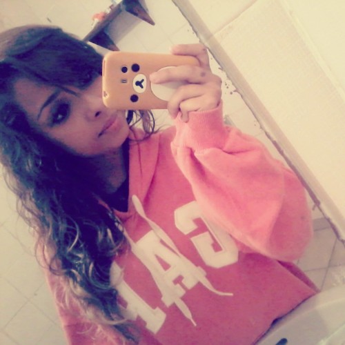R e g g a e ,  D o r i t o s , c o c a , n a r g u i l e u h u ♥