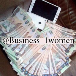 فتاهَ طمُوحهَ . . أسعَى لتحقَيقَ أحَلامي وأهدافَي . . أناَ أظَل محظوظَه لاَننيَ جزّء منَ تحقيقَ بعضَ أحلاَمكُم الصغيرَه . . Helping people to live as I live ♡