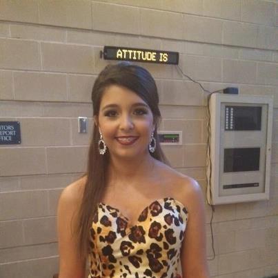 Shines like a diamond, thinks she's a queen.. ❤