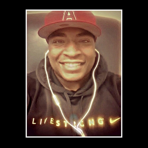 24, Livin life like a MAN because I got tired of being THA MAN. #Family1st #HoopLife