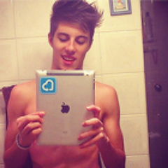 selena is mine.