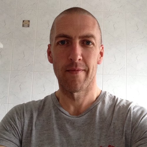 gleny1971's profile picture. 