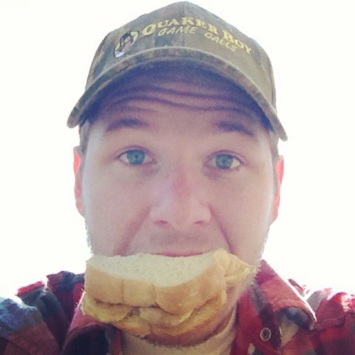 ColeLJohnston's profile picture. Singer/Song Writer/I Suck At Both Of Those Things