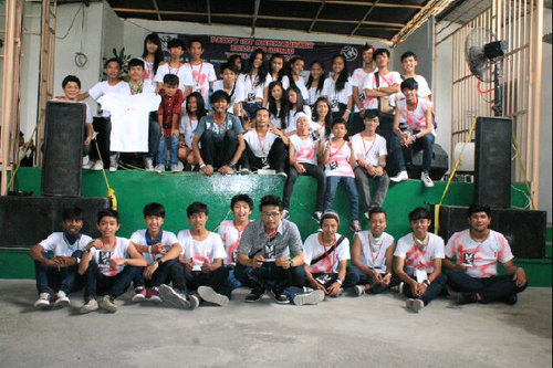 Official Twitter Page Of Endless Squad. Since 23 Juni 2011. Cp: @adityarzakta 26e5faf0/089630215366 @putriiprmt 27db2e16