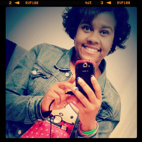 STOP Looking ($TFD) && Click My Follow Button And I Will Follow Bac (: , Plain & $miple! and follow my Boo @Fever_For_Nike an my sis @_xMaaarrieeee