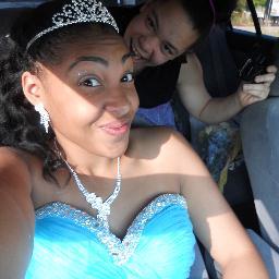 JAZZii_POOH's profile picture. -SENiOR/19 -11/7 WEN iiWAZ BORN... :P -IG: _hoodness_ . #6FiGURES  #AMBG