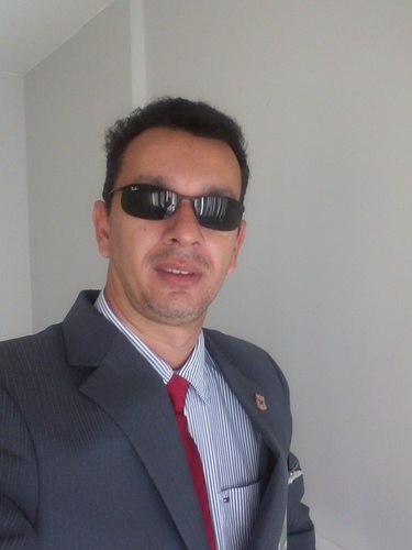 Um cara que gosta da VIDA e luta pela JUSTIÇA!!