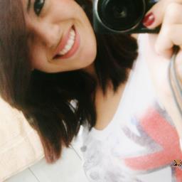 ♥Vou caçar mais de um milhão de vagalumes por ai só pra te ver sorrir eu posso colorir o céu de outra cor eu só quero Amar vc !