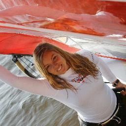 Windsurfista, RSX. Representante olimpica LONDRES 2012. Estudiante de Arquitectura.